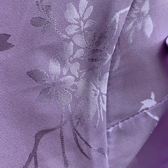 Halter Silk Tie Top Size small in lilac - Picture 8 of 12